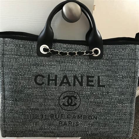 chanel 2018 tote bags|average Chanel bag price.